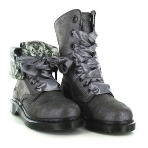 Dr Marten Fold down Boots Metallic Gray